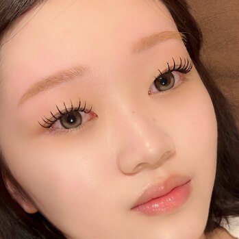 明石のマツエクと眉Wax まつげと眉のバランス｜eyelash salon MoNa
