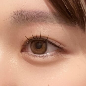 明石のピーナッツロッドまつげパーマ｜eyelash salon MoNa